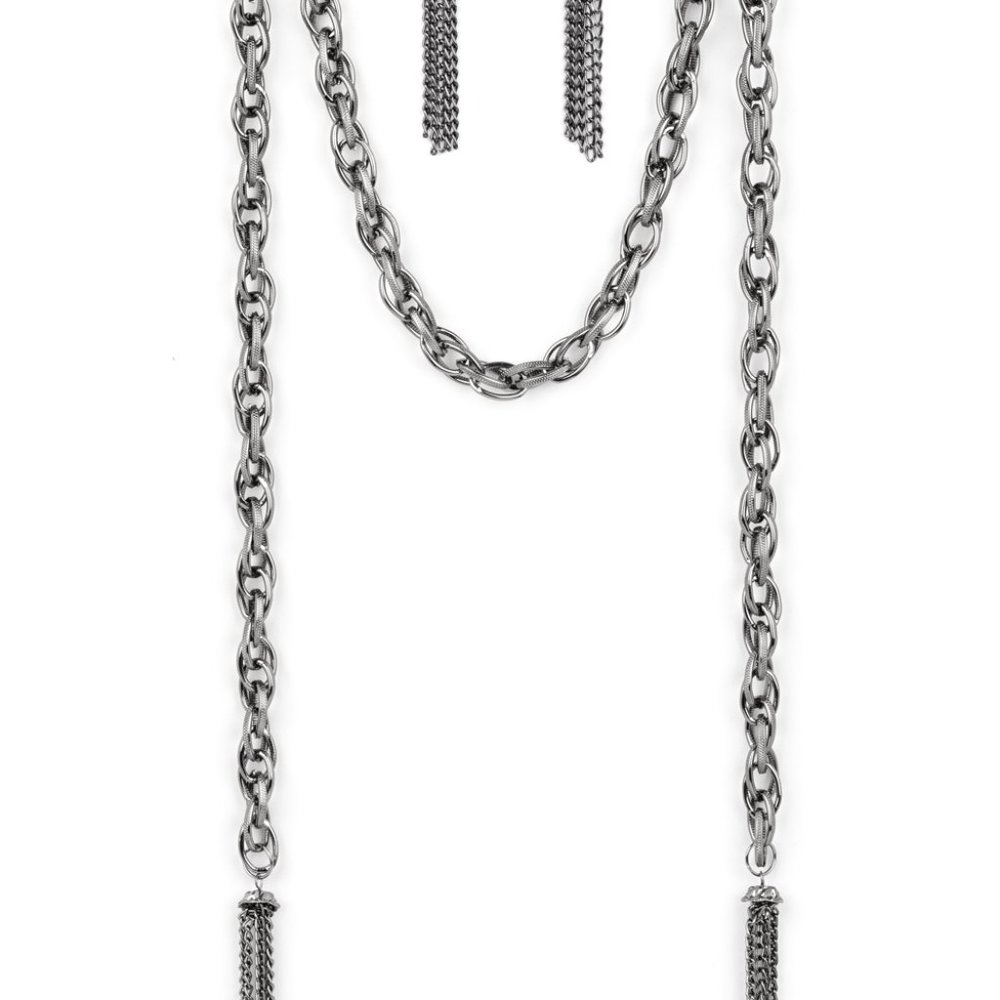 Paparazzi SCARFed for Attention - Gunmetal
